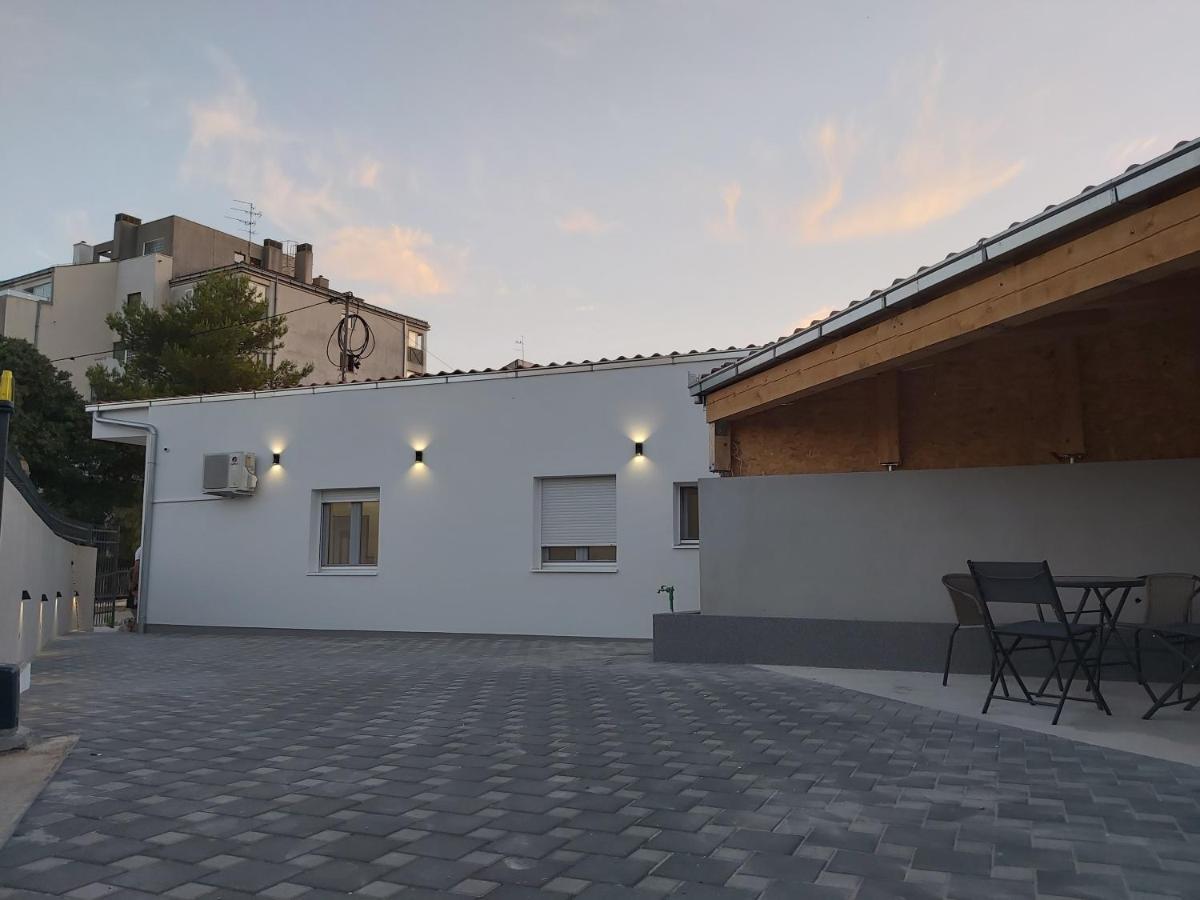 Apartman Dino Трогир Екстериор снимка