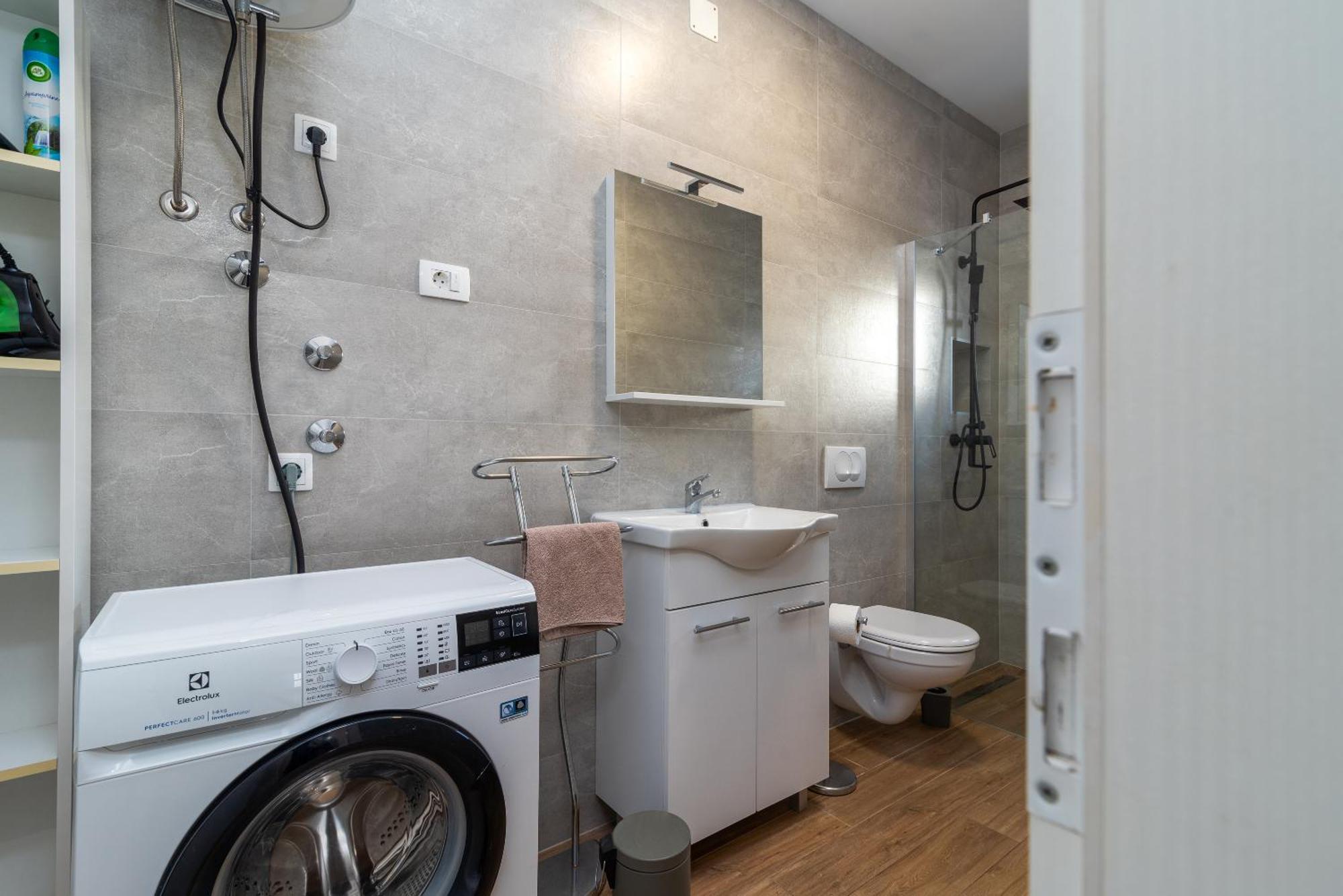 Apartman Dino Трогир Екстериор снимка