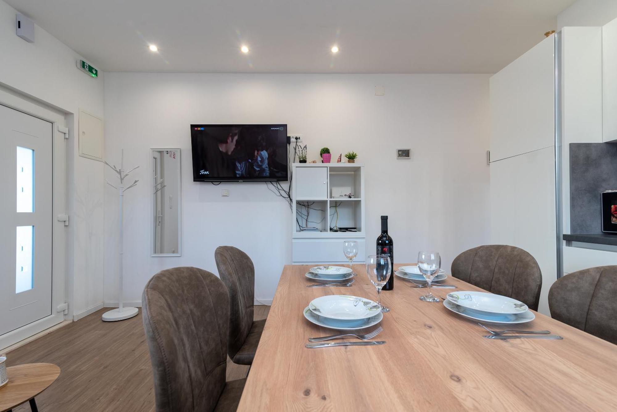 Apartman Dino Трогир Екстериор снимка